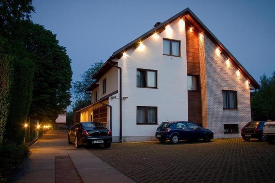 4 Couples & 4 Friends Hostel Krakow Ngoại thất bức ảnh